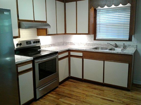 3rd image of 3404 Kelford Dr