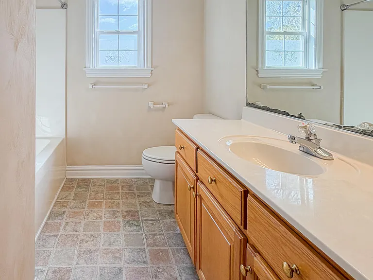 121 Scotland Rd — Photo 21