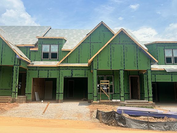 2nd image of 1039 Ambercrest Pl