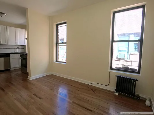 Rented by Sovereign Associates | media 2