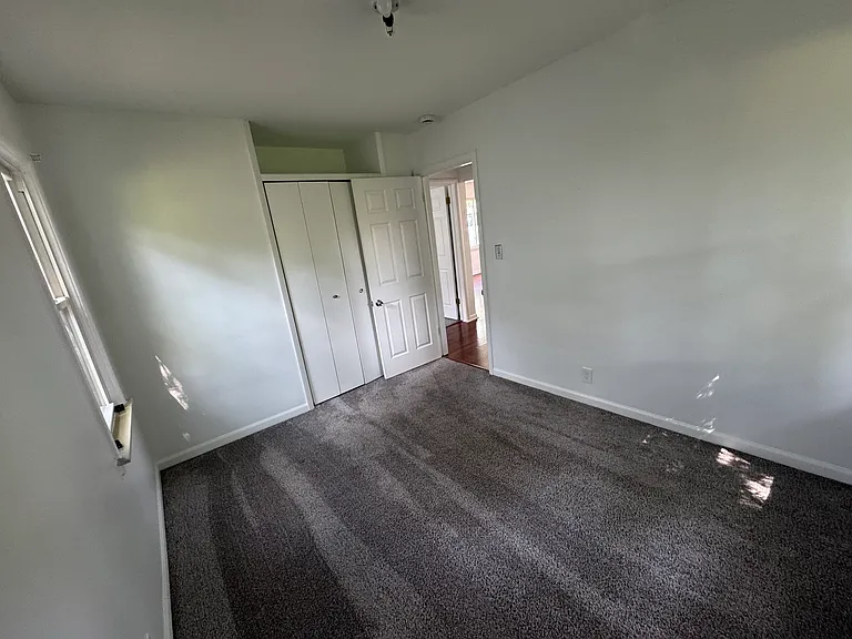 3828 Woodland Ave — Photo 8