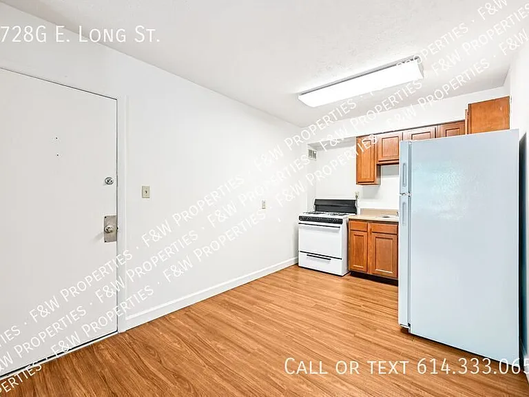 1728G E Long St — Photo 32