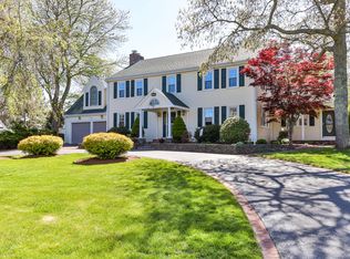 277 Pleasant Pines Ave, Centerville, MA 02632