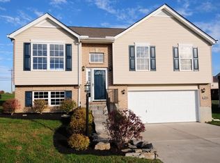 6220 Baymiller Ln, Burlington, KY 41005