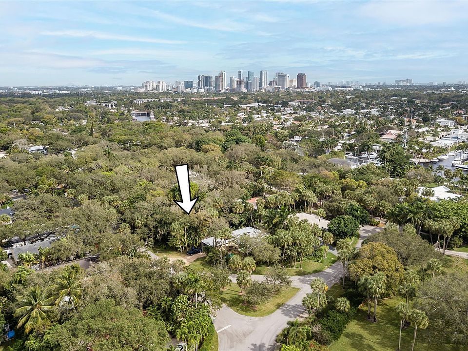 1st image of 1522 SW 15th Terrace