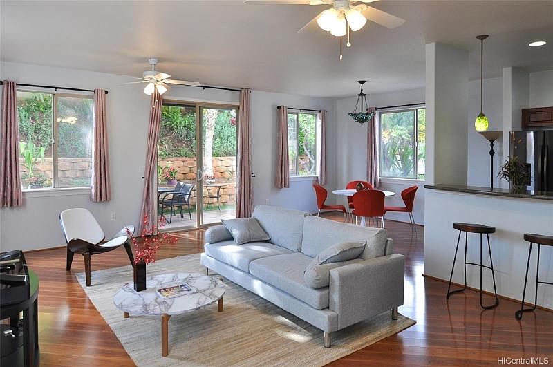 1st image of 92-2047 Kulihi St