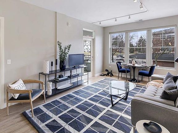 4th image of 229 Park Ave Unit 301