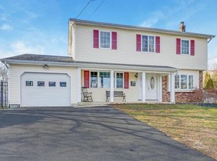 5 Marymount Ct, Jackson, NJ