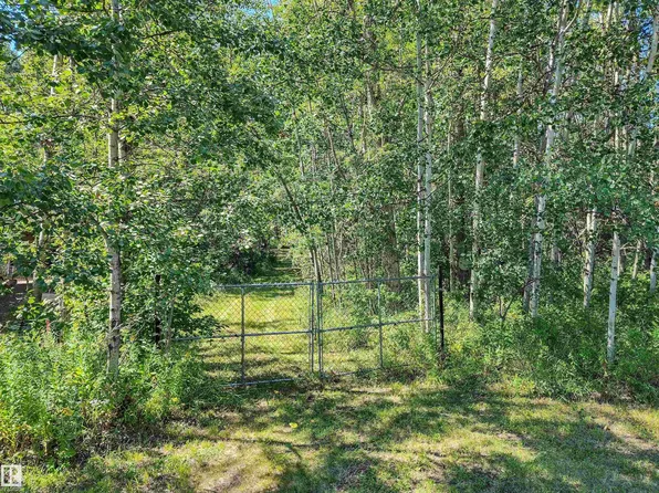 4224 Township Road 545 #53, Lac Ste. Anne County, AB T0E 1V3