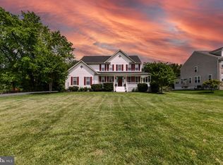 19689 Smith Cir, Ashburn, VA 20147