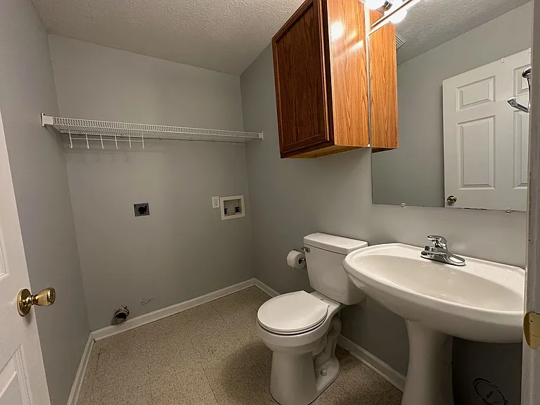 320 Chilhowee School Rd — Photo 13