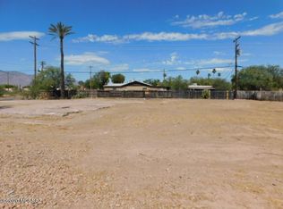 103 W Navajo Rd, Tucson, AZ 85705