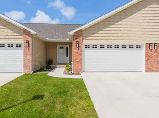 221 Cassidy Rd, Normal, IL 61761