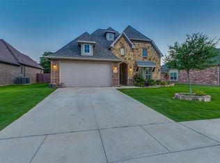 1149 Indigo Ln, Burleson, TX 76028