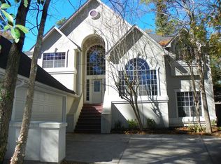 66 N Cochrans Green Cir, Spring, TX 77381