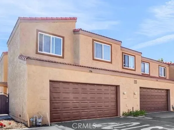 2766 Via Hacienda #102, Fullerton, CA 92835