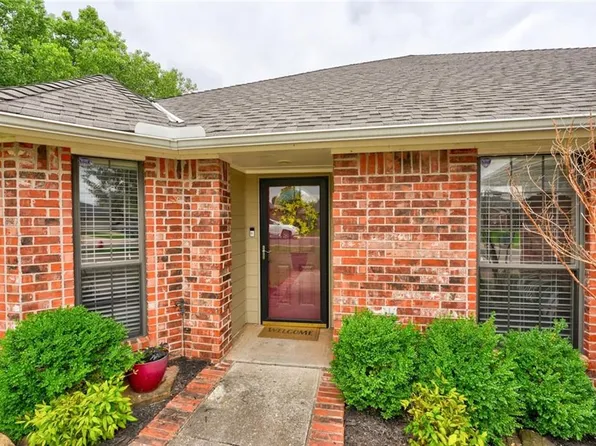 1812 Joseph Dr, Edmond, OK 73003