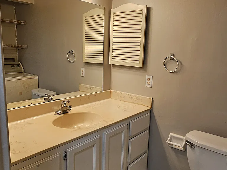5275 Portland St #304 — Photo 14