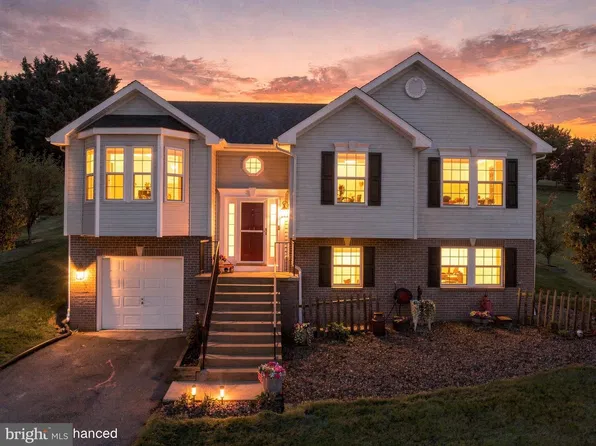114 Colton Ct, Smithsburg, MD 21783