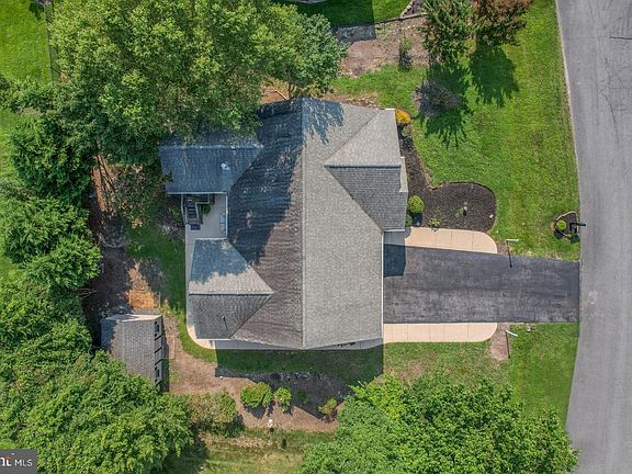 5th image of 31021 Meadow Dr