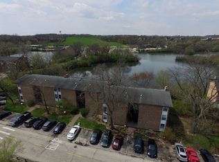 5529 E Lake Dr #79-C, Lisle, IL 60532