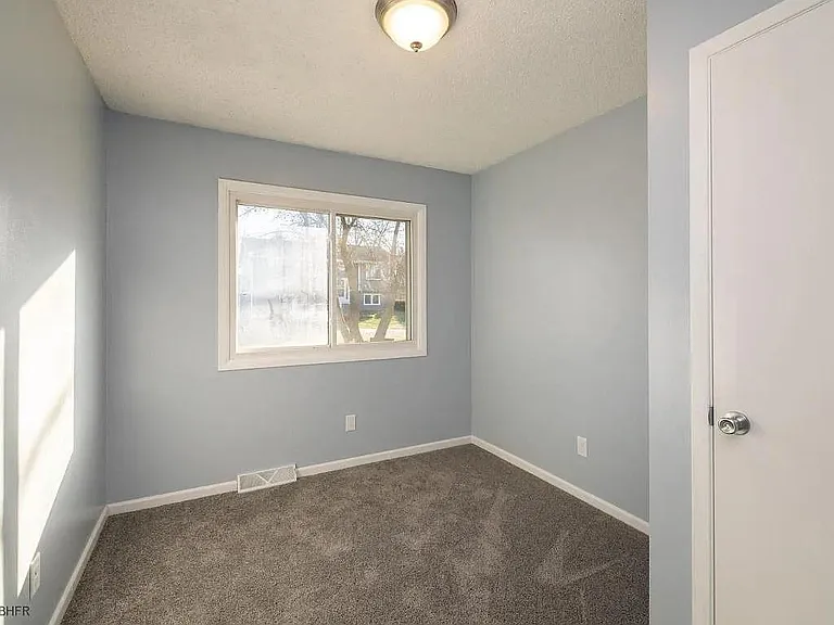 1019 Greene St — Photo 3