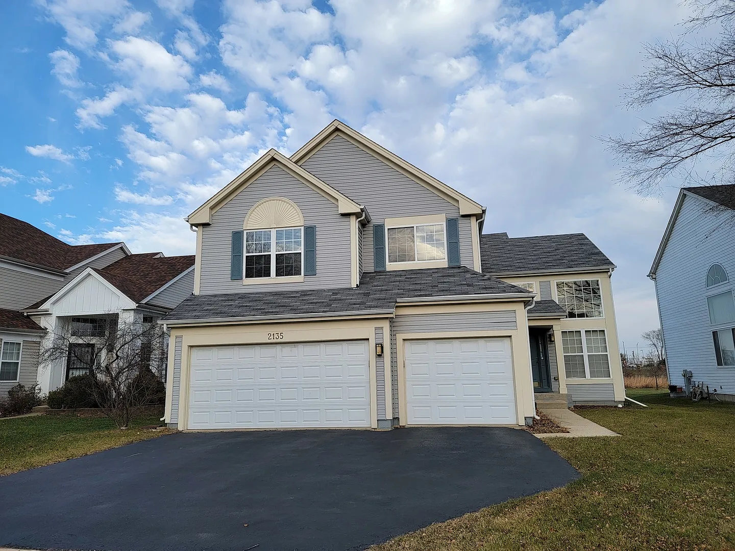 4 bed, 2.5 bath, 3010 sqft, $3,450 — Photo 2
