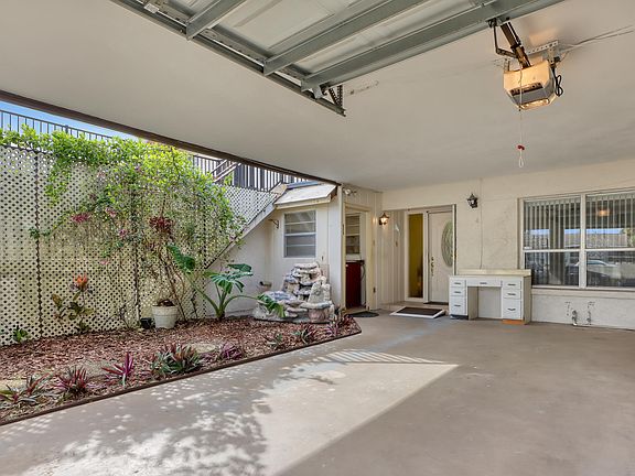 4th image of 2574 Demaret Dr #313B