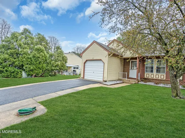 27 A Birchwood Drive #50, Manchester, NJ 08759