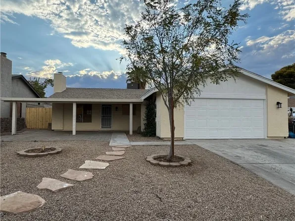 613 Hidden Valley Dr, Henderson, NV 89002