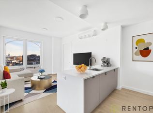 210 Greenpoint Ave #3B, Brooklyn, NY 11222