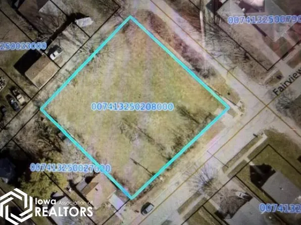135 Fairview Ave, Ottumwa, IA 52501