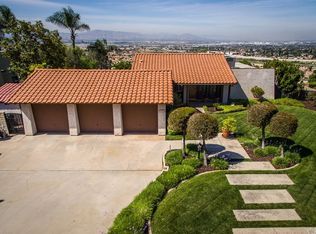 28479 Carriage Hill Dr, Highland, CA 92346