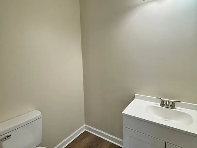 150 Raye Dr — Photo 12