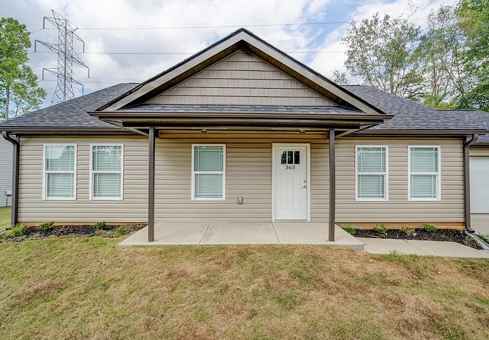 365 Half Rock Cir
