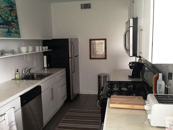 5th image of 401 E Capitol Ave APT 7