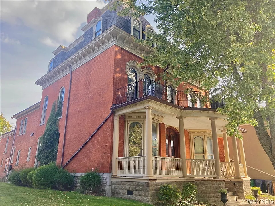 441 Franklin St #1