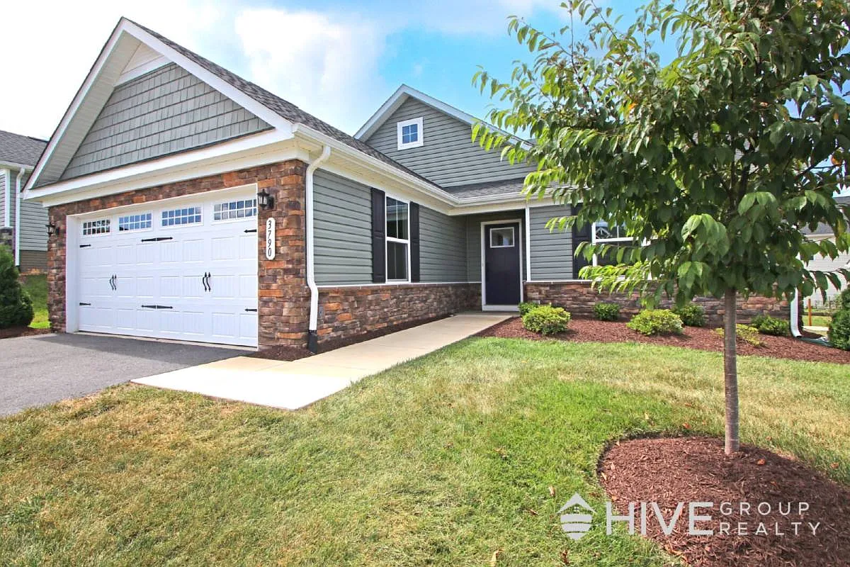 3790 Mayfield Rd in Harrisonburg, VA 22801 — Photo 3