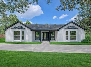 1602 Baker Dr, Tomball, TX 77375