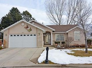 553 E 2500 N, North Ogden, UT 84414