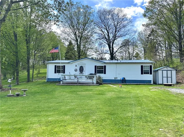 11535 Black Lock Rd, Naples, NY 14512