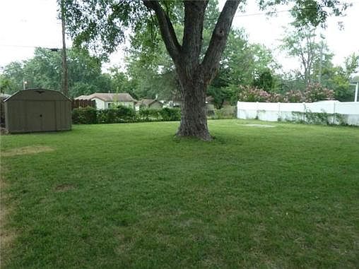4th image of 2501 N 45th St