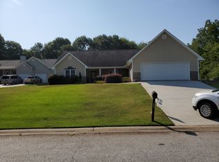 76 Ramsey St, Lavonia, GA 30553