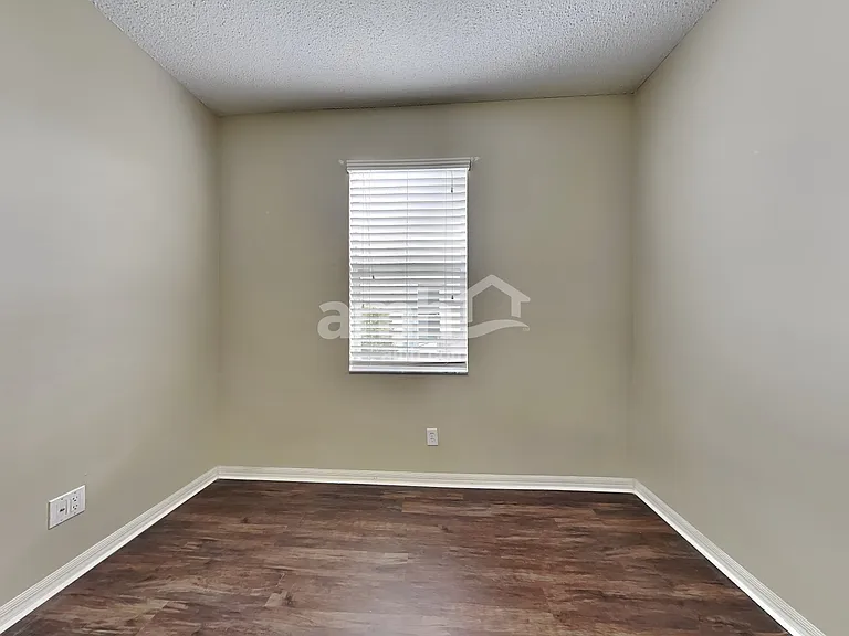 10430 Beneva Dr — Photo 14
