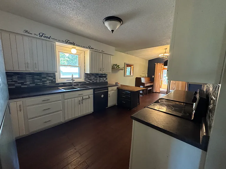 3452 Clyde Rd — Photo 8