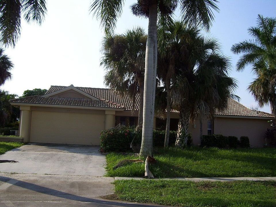 2nd image of 480 Pepperwood Ct