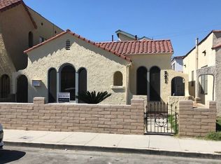 221 Corona Ave, Long Beach, CA 90803