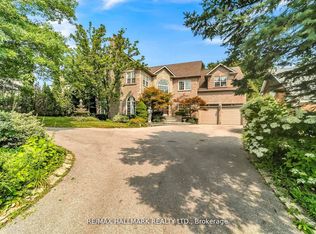 384 Kennedy St W, Aurora, ON L4G 5M6