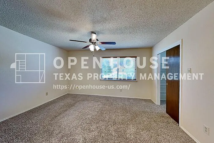 1716 Stoneway Dr — Photo 9