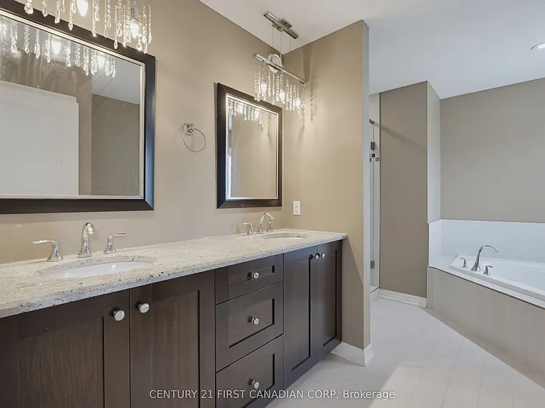 1018 Medway Park Dr — Photo 22